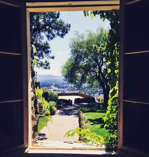 Arbor Crest Wine Cellars a une vue magnifique