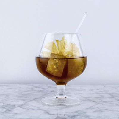 Ces kits de cocktails DIY sont le complément parfait à votre panier-cadeau de la fête des mères.