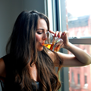 Nous avons traîné avec la femme au whisky Allison Patel