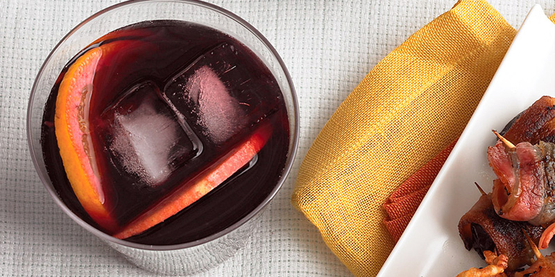 10 recettes de cocktails par lots pour votre fête du jour du grand match !