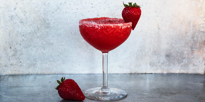 Margarita aux fraises et à l'ananas