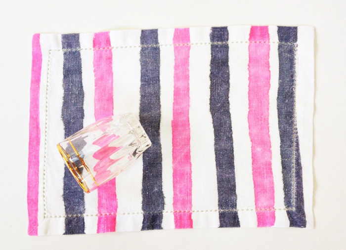 Serviettes cocktail à rayures