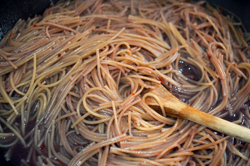 Boire Moitié Cuire Moitié Spaghetti