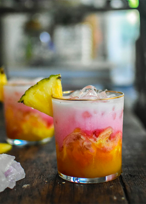 Le Colada Sunrise est l'une des meilleures recettes de cocktails à la mangue.