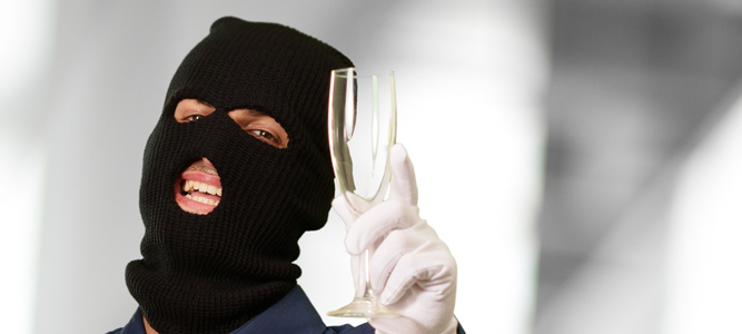 Voleur de vin mousseux