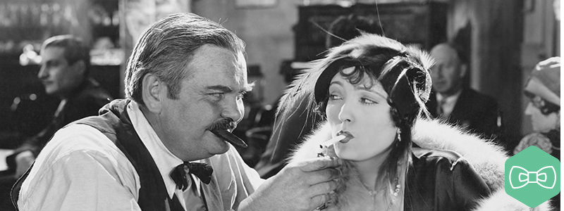 C'est ce que les hommes devraient porter dans les bars à cocktails