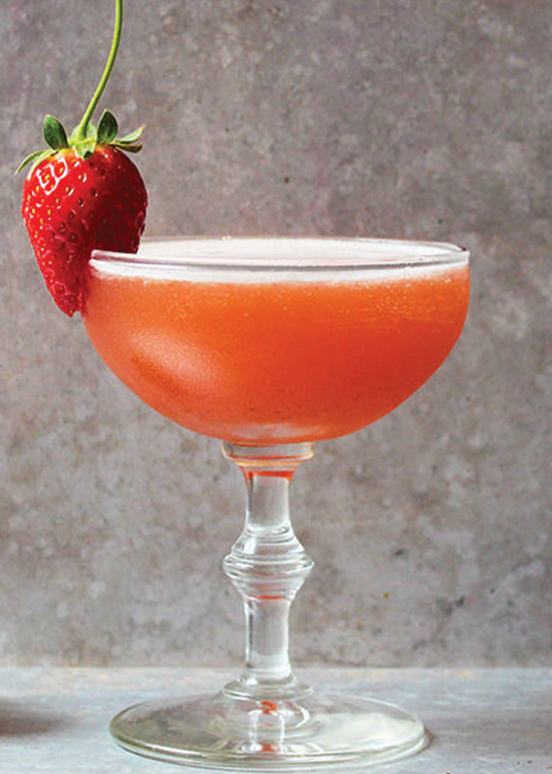 Le Strawberry and Maple Brown Derby est l'un des meilleurs cocktails de bourbon d'été.