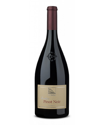 Terlan Pinot Noir 'Tradition' 2022 est l'un des meilleurs Pinot Noir du Haut Adige en Italie.