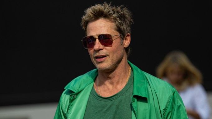 Brad Pitt obtient une participation supplémentaire de 10 % dans la cave Château Miraval, selon une décision de justice