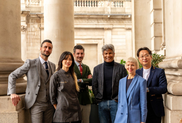 Des Gunewardena présente Engel et Jang