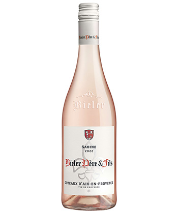 Bieler Père et Fils Sabine Rosé est l'un des meilleurs rosés bon marché, selon les sommeliers.