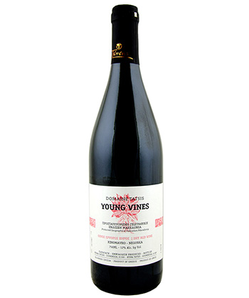 Le Domaine Tatsis Xinomavro-Negoska 'Young Vines' 2019 est l'un des meilleurs vins rouges de Grèce. 