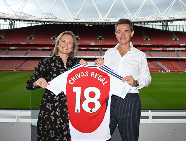Chivas Regal s'associe à Arsenal dans le cadre d'un nouveau partenariat pluriannuel