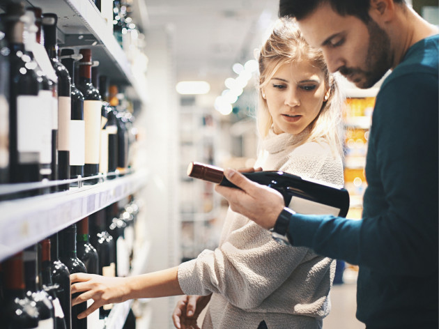 Les consommateurs d’alcool sont moins favorables à l’étiquetage des calories, selon une étude de l’UCL