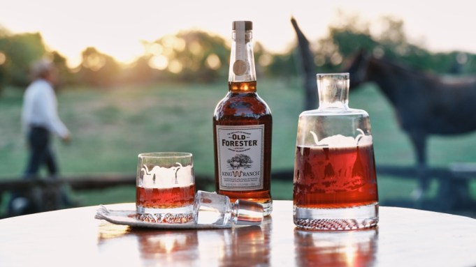 Old Forester a ramené King Ranch Bourbon, un whisky du Kentucky avec un accent texan