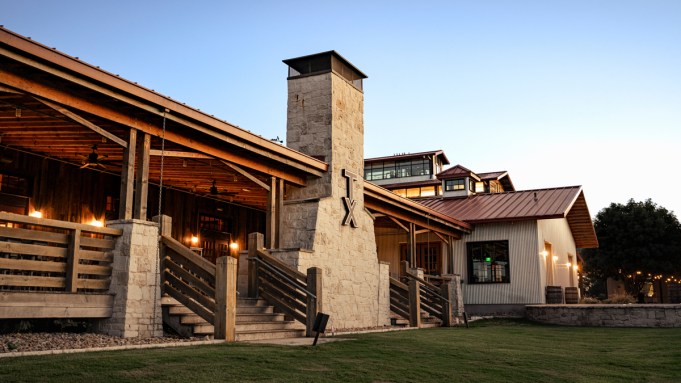 Cette distillerie artisanale du Texas vient de sortir un mélange expérimental de 3 types de whisky différents
