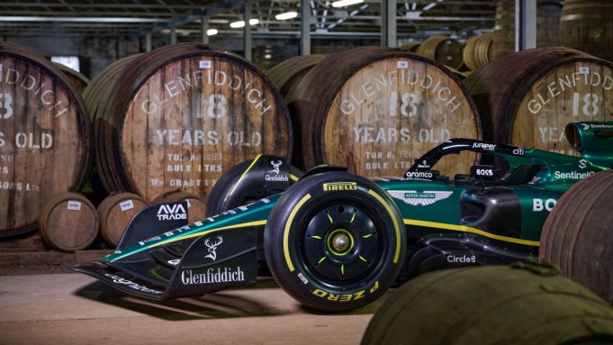Glenfiddich et Aston Martin F1 Team viennent de lancer ensemble un whisky single malt de 65 ans