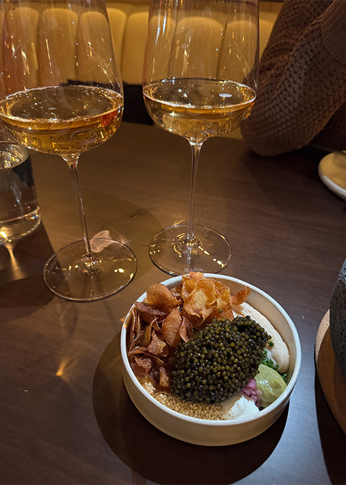 Les bulles françaises à Cactus Wren sont l'une des meilleures choses à boire à New York ce mois-ci. 
