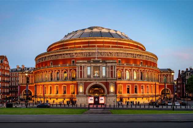 Chanter le même morceau: Hallgarten et Royal Albert Hall Partner