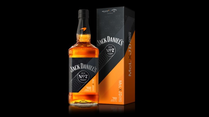 Jack Daniel's et McLaren F1 viennent de sortir une nouvelle version d'octane élevé de l'ancien whisky n ° 7