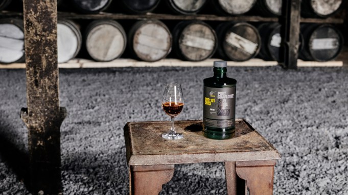 Bruichladdich vient de laisser tomber un nouveau whisky single malt fumé