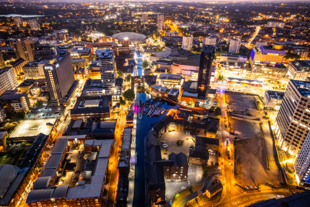 Les fermetures de vie nocturne de Birmingham éticulent les craintes d'une tendance troublante