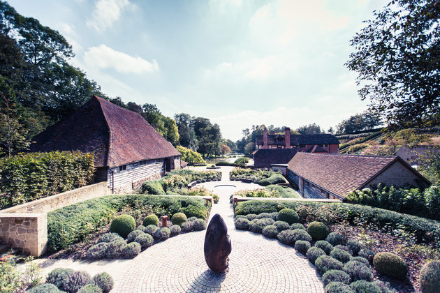 Vendredi Lire: Célébrer la Semaine du vin anglais avec le stock de bibliothèque Nyetimber