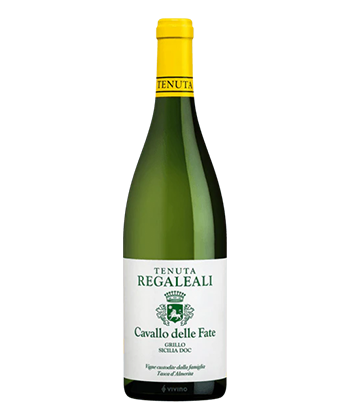 Tenuta Regaleali Sicilia grillo 'Cavallo delle Fate' 2024 est l'un des meilleurs grillos de Sicile. 