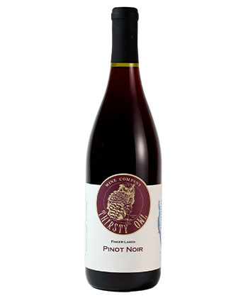 Toirsty Owl Wine Company Pinot Noir 2023 est l'un des meilleurs Pinot Noir des Finger Lakes. 