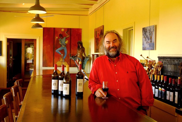 Le vigneron australien Simon Hackett est décédé à l'âge de 73 ans