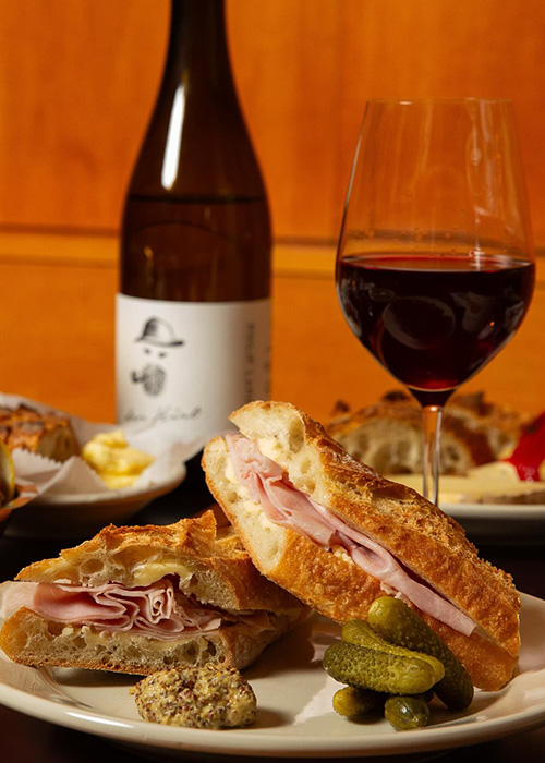 Rude Mouth est l'un des meilleurs bars à vins de New York en 2026.