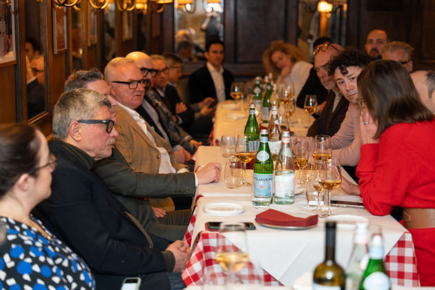 Discussion de salon : la durabilité et le paysage viticole italien