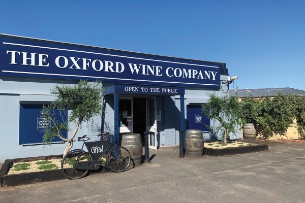 Oxford Wine Company divise ses activités