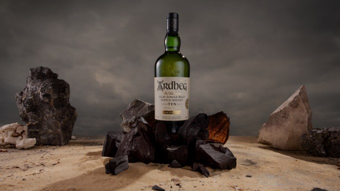 Test de goût : la première version en fût de son whisky de base d'Ardbeg est gagnante