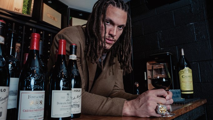 La star de la NBA Aaron Gordon parle de sa collection de vin, de barolo et des joueurs qu'il invite à prendre un verre