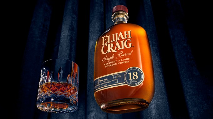 Le très convoité bourbon Single Barrel de 18 ans d'Elijah Craig est de retour