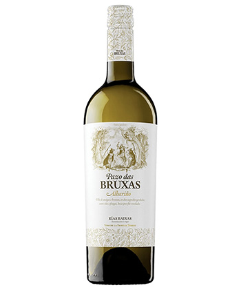 Pazo das Bruxas Albariño 2024 est l'un des meilleurs Albarinos des Rias Baixas en Espagne.
