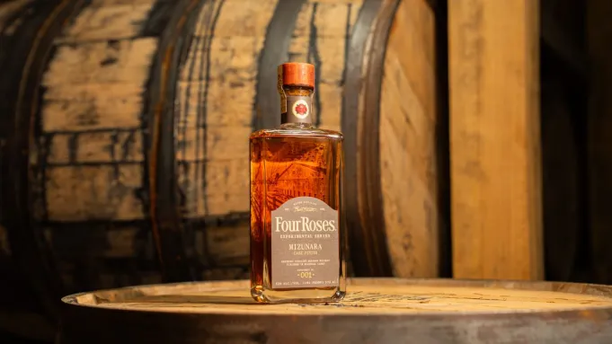 Four Roses a fabriqué son tout premier bourbon fini en fût