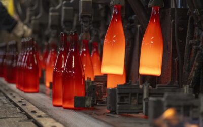La première bouteille de vin mousseux fabriquée au Royaume-Uni entre en production