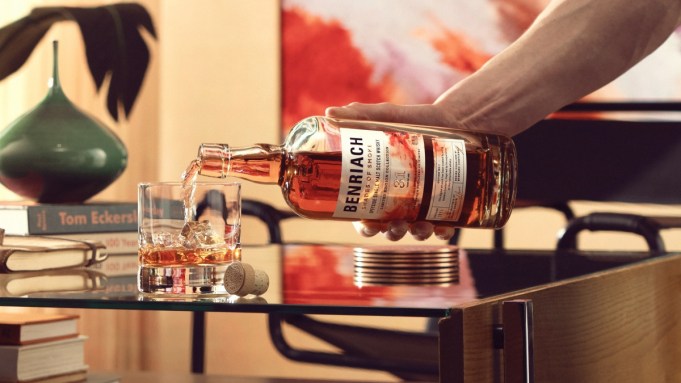 Le nouveau scotch single malt de Benriach âgé de 31 ans est fumé et superbe
