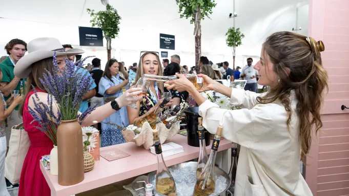 Les 10 meilleurs festivals du vin à ajouter à votre calendrier