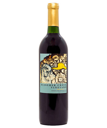 Bloomer Creek Vineyard White Horse Red Blend 2021 est l'un des meilleurs mélanges rouges des Finger Lakes de New York.