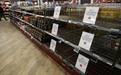 Près de 70 % des Canadiens soutiennent l'interdiction de l'alcool américain : sondage