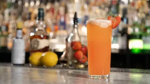 Kentucky Buck Cocktail Gingembre Bourbon Fraise Citron