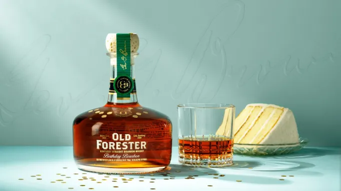 Old Forester vient de sortir son bourbon annuel d'anniversaire de licorne