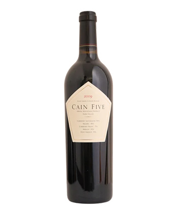 Cain Vineyards & Winery Cain Five est l'un des vins de Napa les plus sous-estimés, selon les sommeliers.