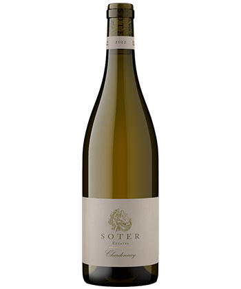 Soter Vineyards Estates Chardonnay 2022 est l'un des meilleurs chardonnays boisés et beurrés.