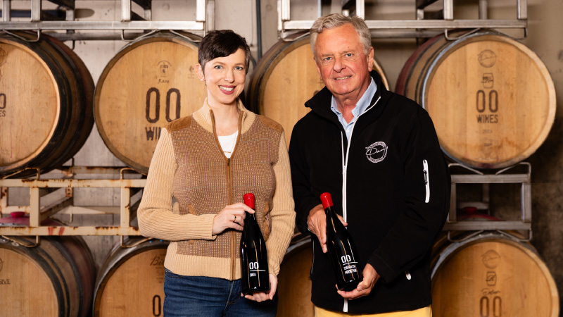Les fondateurs de 00 Wines sont entrés dans l’industrie sans aucune expérience en vinification. Aujourd'hui, leurs vins comptent parmi les bouteilles les plus convoitées de l'Oregon.
