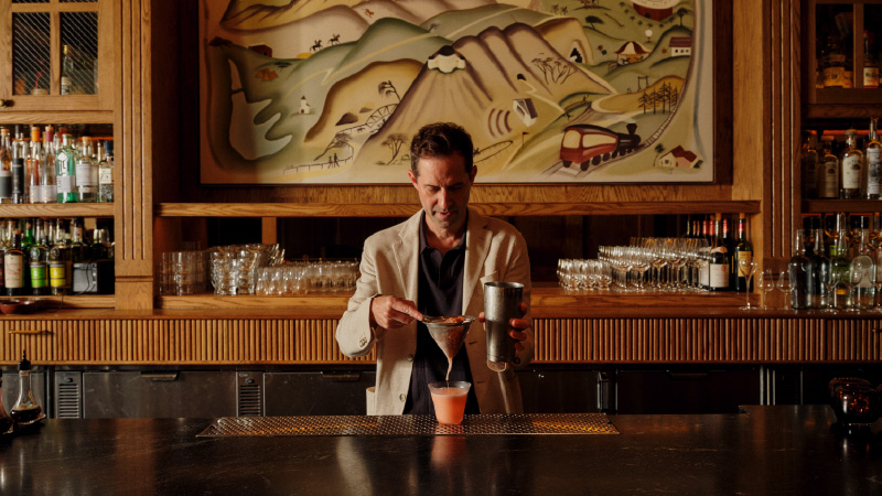 Vandell, le plus récent "il" bar à Los Angeles, ne réinvente pas la roue, mais perfectionne les éléments d'une institution.