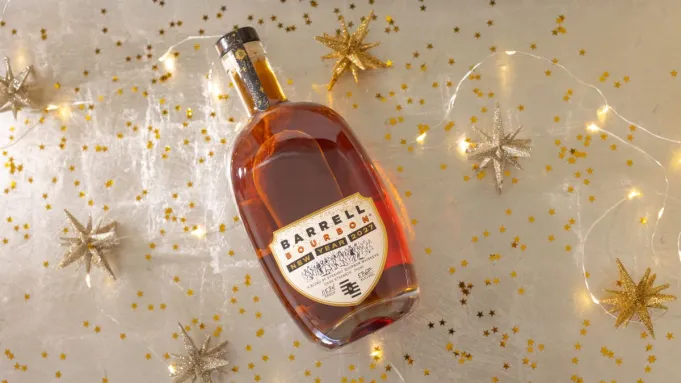 Barrell's New Year 2027 Cask-Strength Bourbon mélange du whisky provenant de 7 États